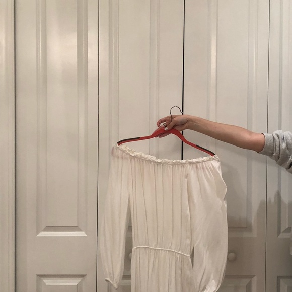 Brandy Melville Romper - Picture 4 of 4